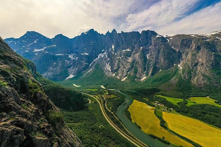 The Golden Train: Rauma Railway Through Romsdalen’s Trollveggen and Kylling Bridge photo 4