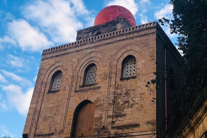Palermo Food & Art Walking Tour: Taste of Art and Street Food photo 4