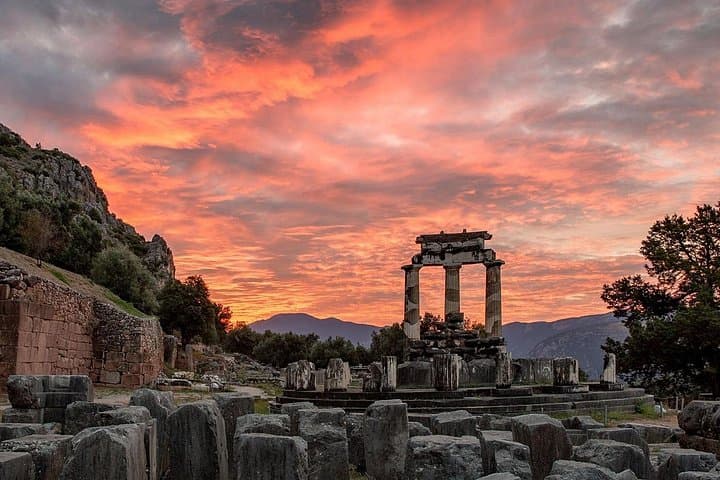 Delphi & Thermopylae Day Tour from Athens — Oracle of Apollo and Spartan Battlefield photo 3