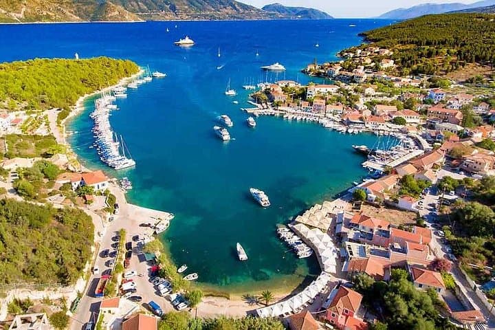 Kefalonia Highlights Day Tour: Robola Winery, Melissani Lake & Fiscardo photo 3