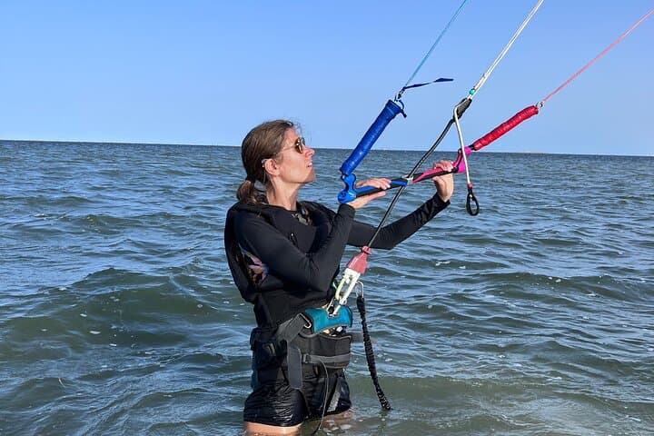 Learn to Kitesurf Independently on Djerba Island: 6-Hour IKO Course photo 5