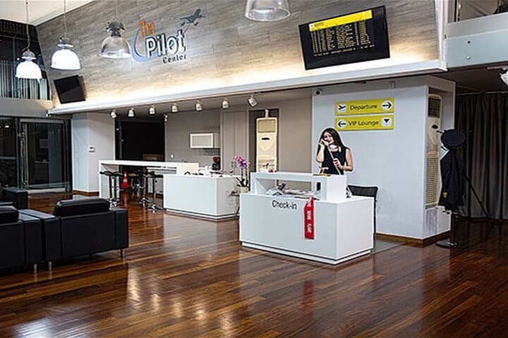 Fly an Airbus A320 Simulator in Athens — Become a Pilot for a Day photo 2