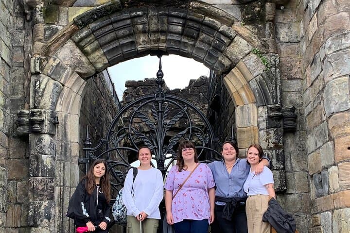 Private Stirling Old Town Tour — Castle Views, Cannons & Local Lore photo 6