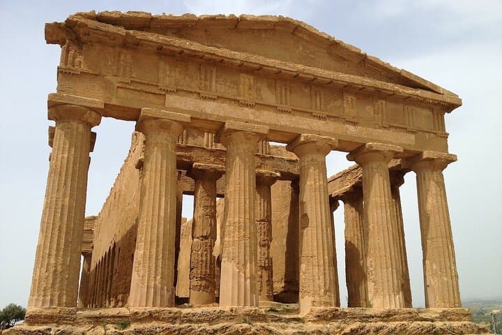 Valley of the Temples Guided Tour — Agrigento Archaeological Park Walk photo 2