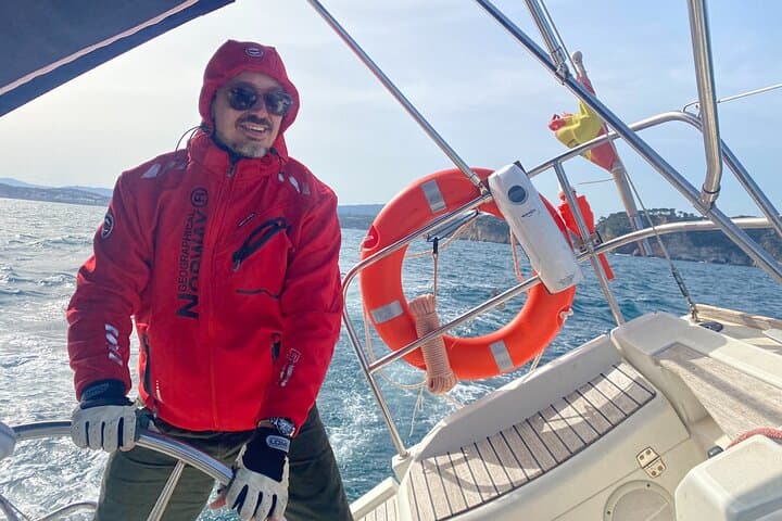Sail Barcelona: Private 2-Hour Port Olímpic Cruise with City Views photo 3
