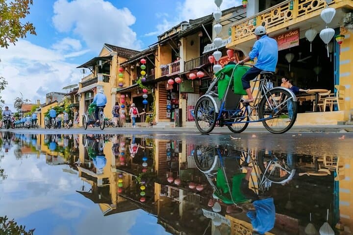 Da Nang to Marble Mountains & Hoi An Lantern Night: Evening Cultural and Coastal Tour photo 5