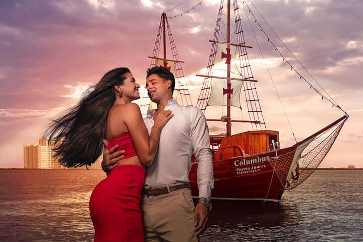 Sunset Spanish Galleon Dinner Cruise in Cancun — Romantic Evening Aboard a Galeon photo 4