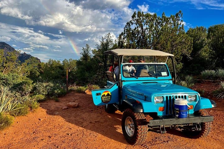 Private Sedona Vortex Hike & Jeep Jeep Tour: 2-Hour Mystic Earth Off-Road Experience photo 3