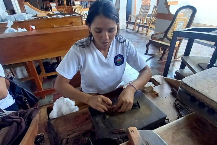 Exploring Granada and Masaya Volcano: A Day of Culture, Nature, and Adventure in Nicaragua photo 4