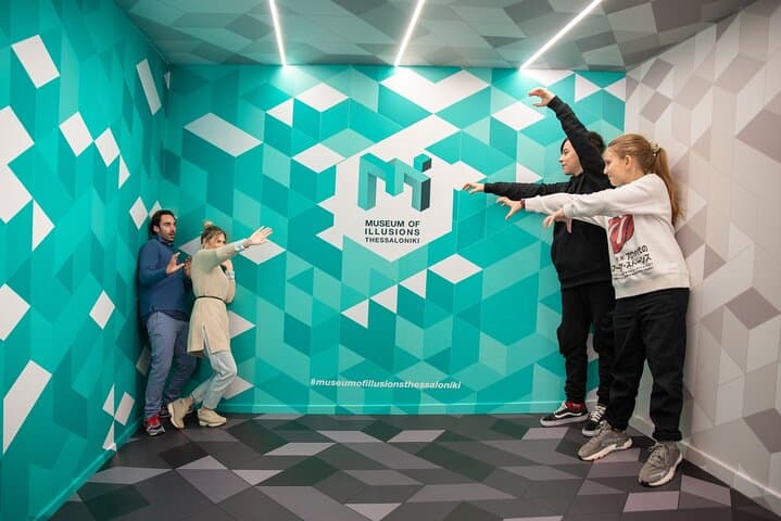 Museum of Illusions Thessaloniki: Interactive Ticket & Visitor Guide photo 5