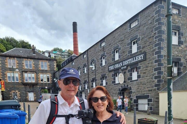 Oban Town Walking Tour: 90-Minute Seafront History & Wildlife Walk photo 3