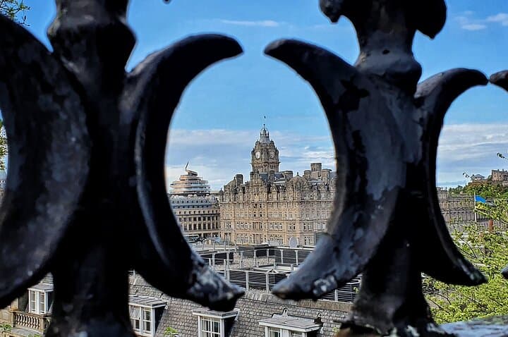 Private Edinburgh Driving Tour: Royal Mile, Castle & Leith in a Day photo 6