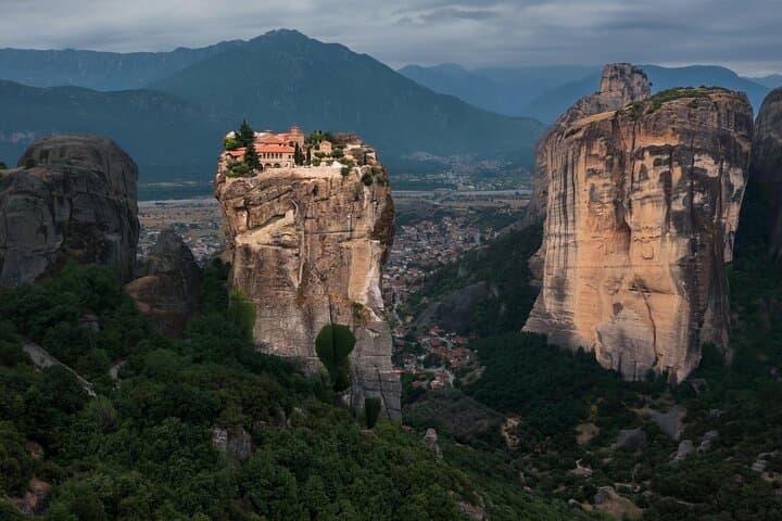 Meteora Highlights: Walk the Sky-High Monasteries photo 6