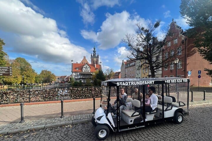 Gdańsk 2-Hour Electric Golf Cart City Tour — Live Guided Sightseeing