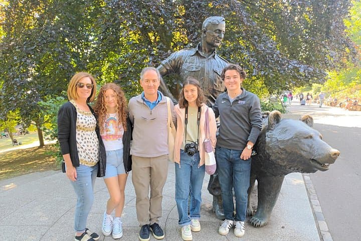 The People's Story: Private Royal Mile Walking Tour in Edinburgh photo 1