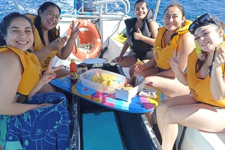 Cozumel Snorkel Tour: Explore Dzul-Ha and Paradise Reefs on Chivis del Mar photo 2