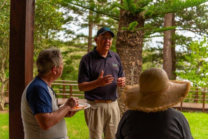 Breakfast Bushwalk on Norfolk Island — Morning Hike with Barbecue Breakfast photo 5