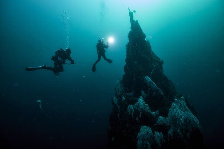 Abu Dhabi PADI Advanced Open Water Course — 2-Day Deep, Navigation & Specialty Dives photo 5