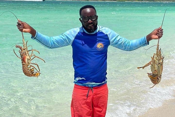 Private 2-Hour Boat Charter from Grace Bay — Snorkel Turtles & Visit Iguana Island photo 5