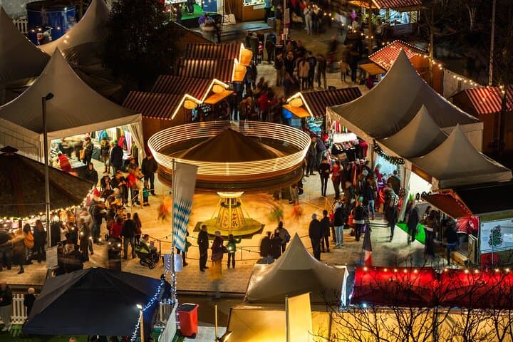 Galway Festive Lights: Private Christmas Walk Through the Latin Quarter