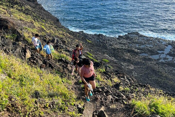 Sunrise Makapu'u Tide Pools Hike and Hawaiian Cultural Experience photo 2