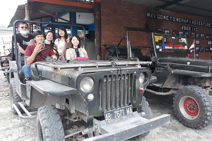 Yogyakarta Borobudur, Merapi Jeep Adventure and Prambanan Temple Day Tour photo 5