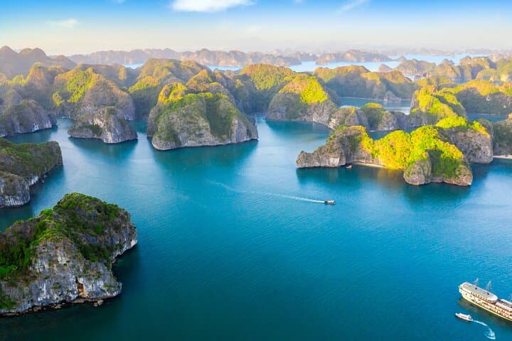 Lan Ha Bay 2-Day Adventure: Bioluminescent Night Kayak & Viet Hai Village