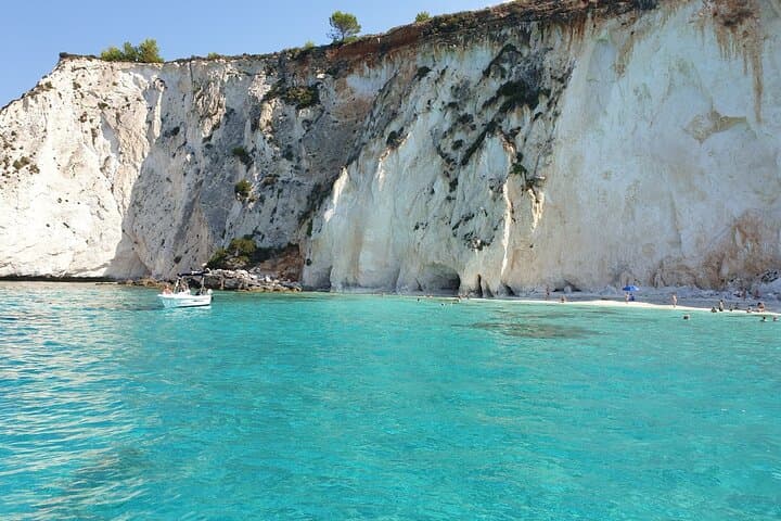 Argostoli White Rocks Cruise: Swim, Clay Spa & Island Lunch