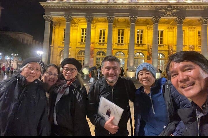 Bordeaux Night Walk: Wine & Cheese Tasting at the Water Mirror photo 6