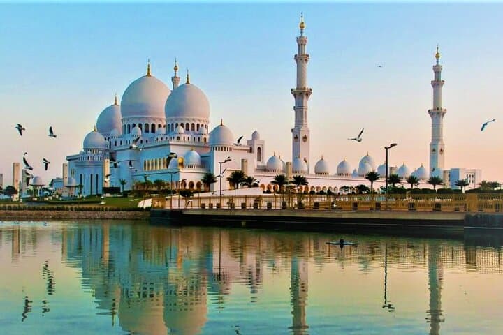 Abu Dhabi Day Trip from Dubai: Sheikh Zayed Mosque, Corniche & Heritage Stops photo 2