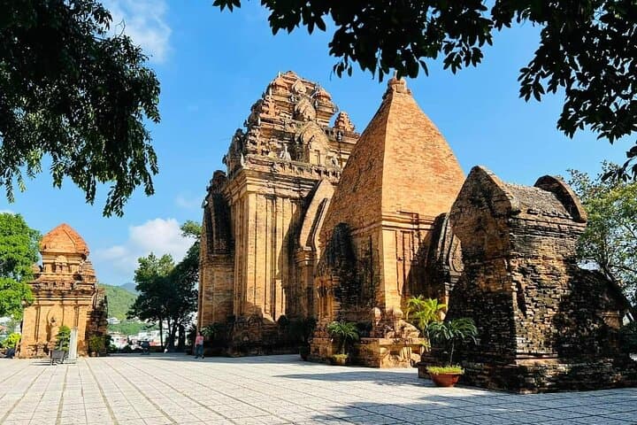 Best Private Nha Trang Shore Excursion from Cau Da Port — City, Culture & Coast