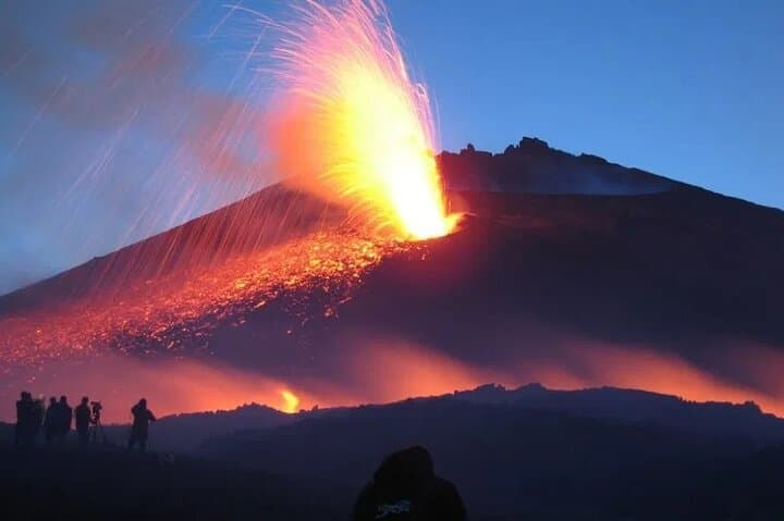 Bus Etna Experience: Panoramic Mount Etna Tour from Catania photo 3