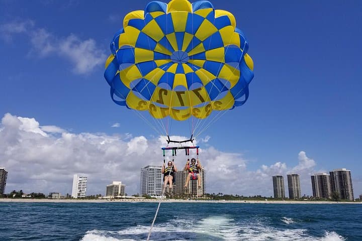Parasailing Over Palm Beach: Riviera Beach Ocean Flights & Dolphin Watching photo 5