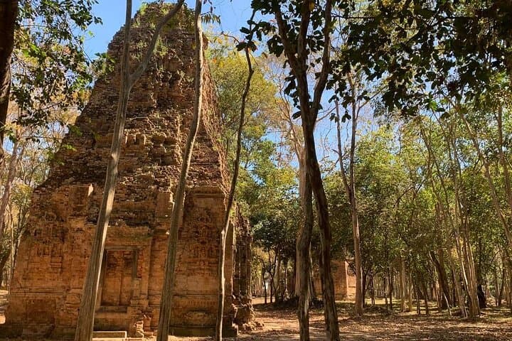 Exploring Sambor Prei Kuk: Pre-Angkorian Temples Near Kampong Thom photo 5