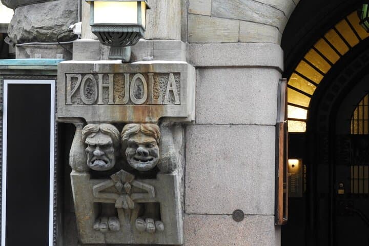 Free Tip-Based Walking Tour of Helsinki | Red Umbrella 2025 photo 5