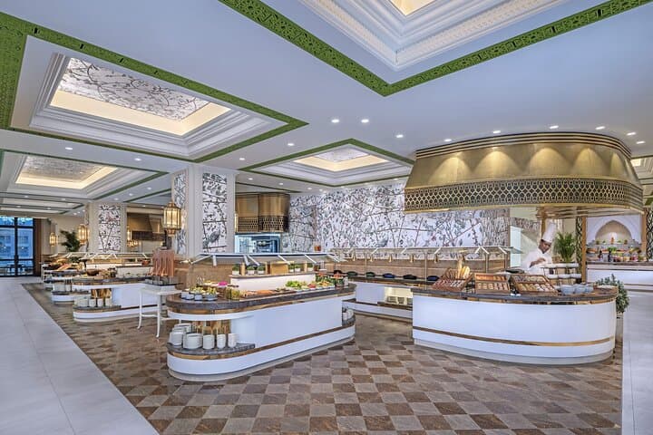 Dining at Emirates Palace Abu Dhabi: Vendôme’s All-Day Luxury Experience photo 5