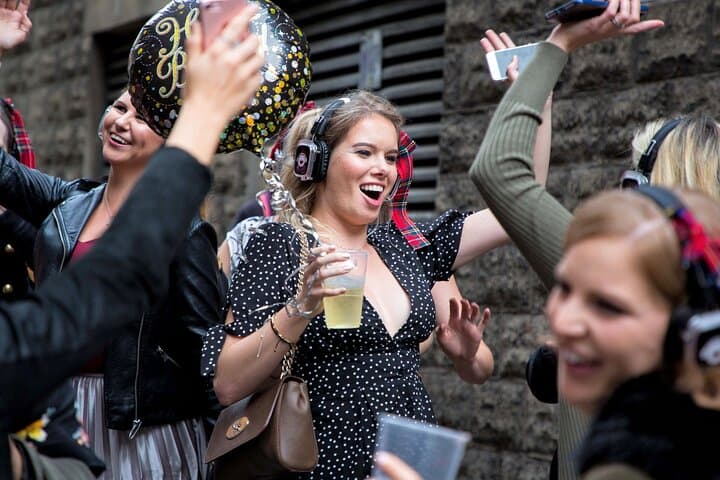 London Silent Disco Walking Tour: West End Christmas Lights Party photo 3