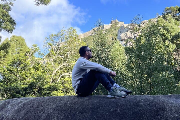 Sintra 2-Hour Guided Walk — Serra Views, Palaces & Quinta da Regaleira photo 3