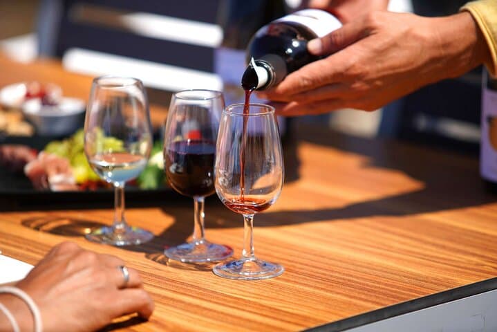Private Elounda to Heraklion Wine Tour: Tastings & Hilltop Lunch