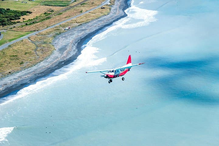Kaikoura Coastal and Alpine Scenic Airplane Flight — 25-Minute Panoramic Tour photo 3