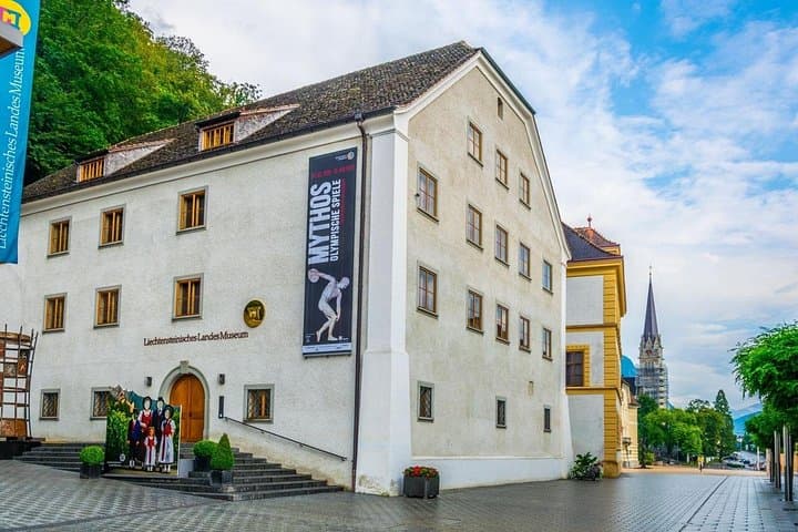 Vaduz Romantic Private Walking Tour — Castle Views, City Hall & Old Rhine Bridge photo 4