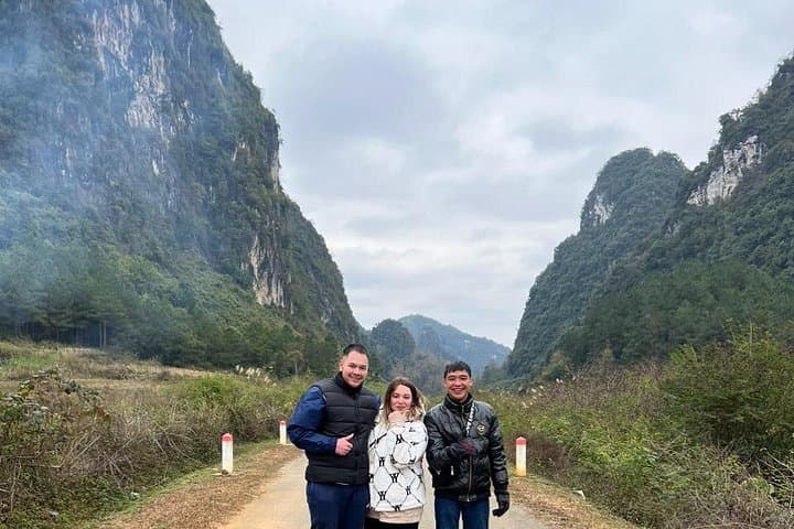 Ban Gioc Waterfall Day Trip: Angel Mountain, Ngao Cave & Ethnic Village Route photo 4