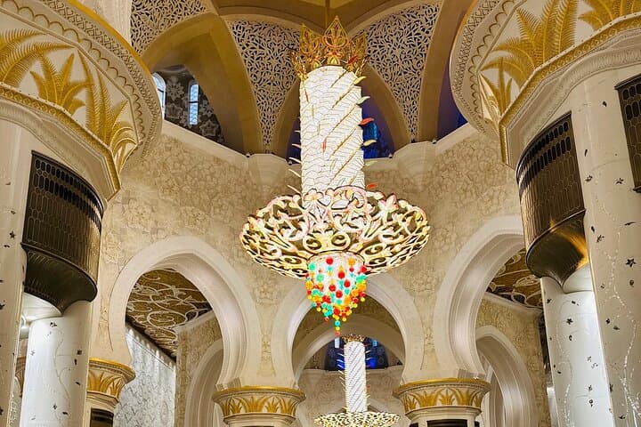 Abu Dhabi Grand Mosque Private Tour from Dubai — 5-Hour Sheikh Zayed Experience photo 3