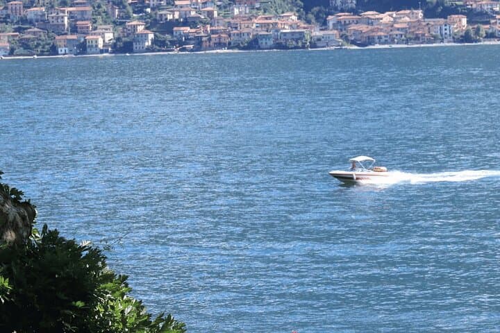 Private Boat Tour to Villa del Balbianello on Lake Como photo 4
