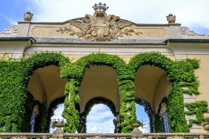 Private Boat Tour to Villa del Balbianello on Lake Como photo 6