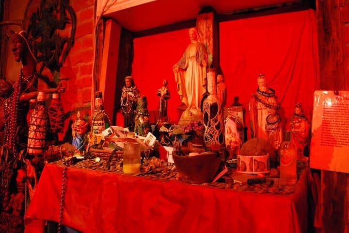 Inside New Orleans' Voodoo: Small-Group French Quarter Walking Tour