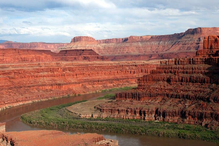 Canyonlands 4x4 and Colorado River Rafting: The Best Moab Day Combo