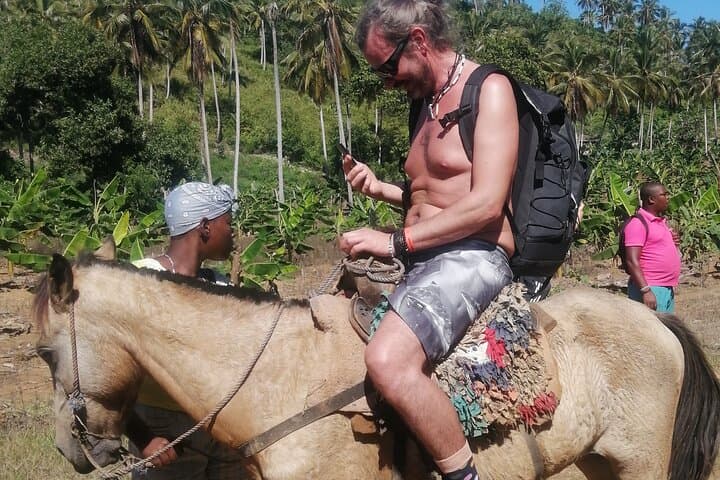 Cabarete Horseback Riding: Beach-to-Mountain Atlantic Ride (2–3 Hours) photo 2
