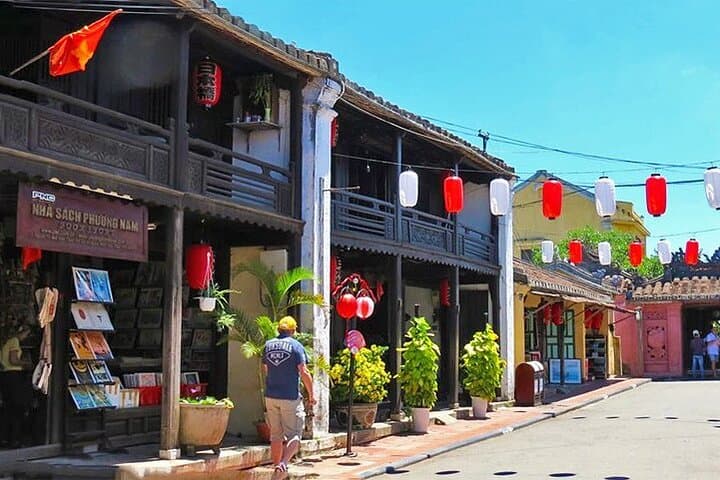 Exploring Vietnam: Marble Mountain and Hoi An Ancient Town Tour photo 5