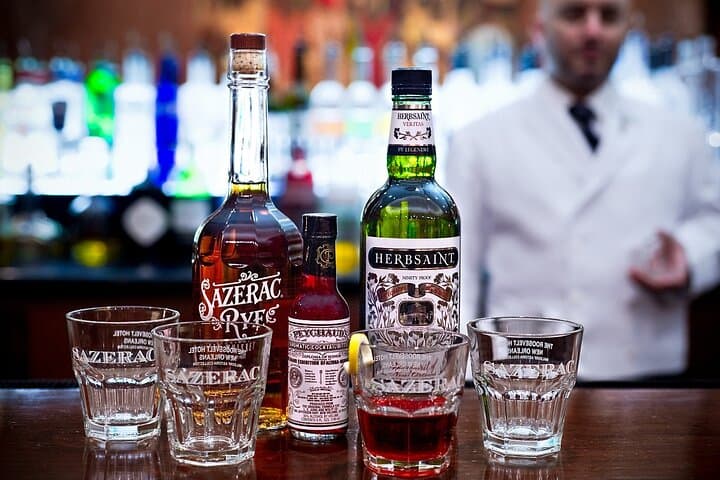 New Orleans Original Cocktail Walking Tour: Sip the Sazerac and Jazz Through the French Quarter photo 6
